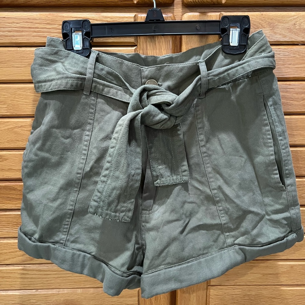 Billabong shorts, Womens 24